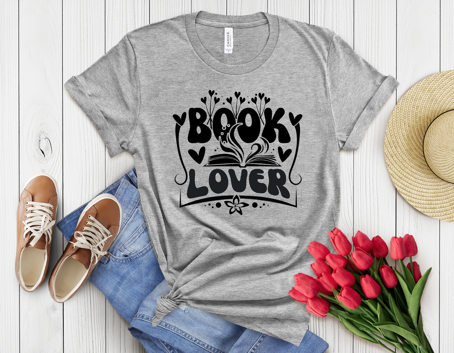 Floral book lover t-shirt