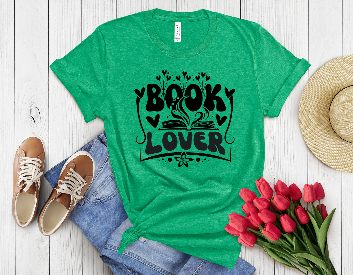 Floral book lover t-shirt